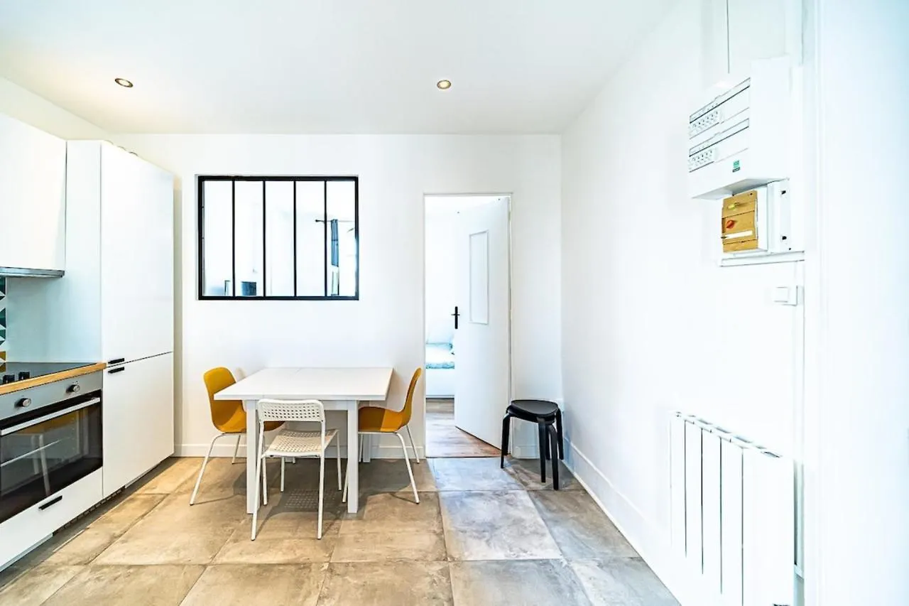 Chez Baptiste - Charmant 3 Pers - Debourg Apartment Lyon